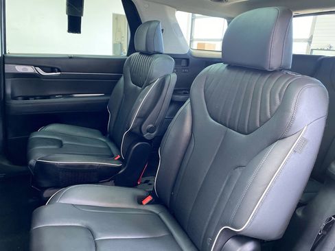 Used 2024 Hyundai Palisade Limited image 35