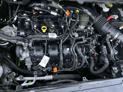 Used 2022 Ford Edge Titanium image 29