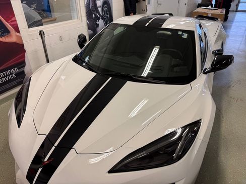 Used 2023 Chevrolet Corvette Z06 image 2