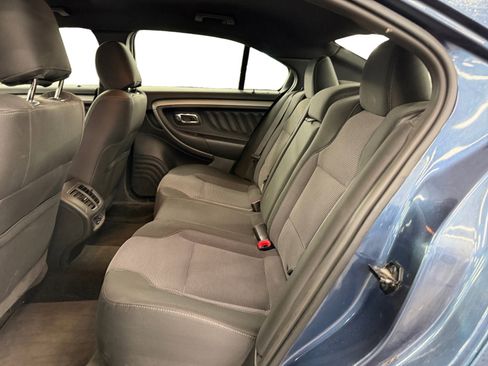 Used 2018 Ford Taurus SEL FWD image 10