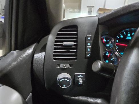 Used 2013 GMC Sierra 1500 SLE w/ Power Tech Package image 39