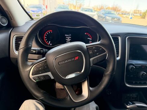 Used 2019 Dodge Durango SXT w/ 3rd Row Seating Group image 9