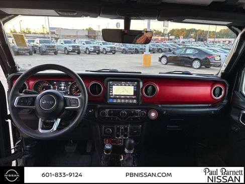 Used 2023 Jeep Gladiator Rubicon w/ Trailer Tow Package image 21