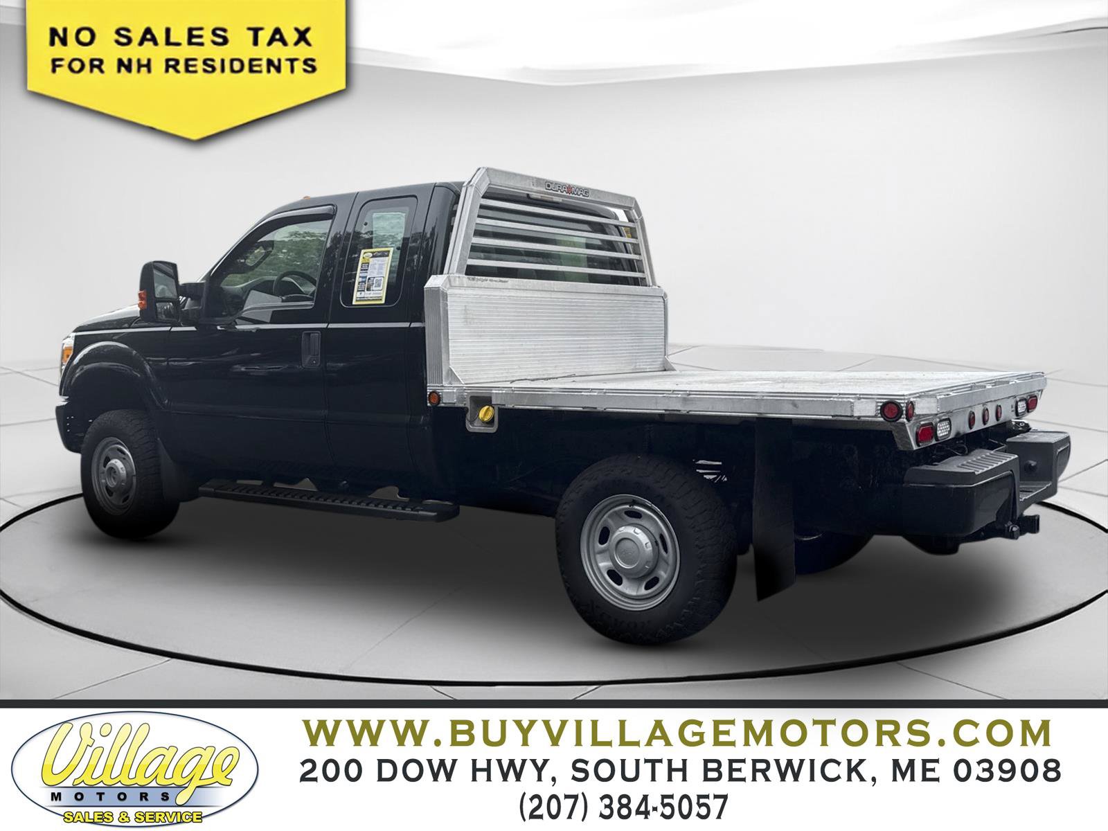 Used 2015 Ford F250 XL w/ Power Equipment Group AWD/4WD image 3