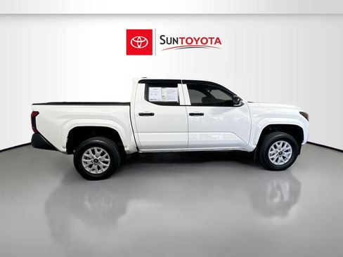 Used 2025 Toyota Tacoma SR RWD image 2