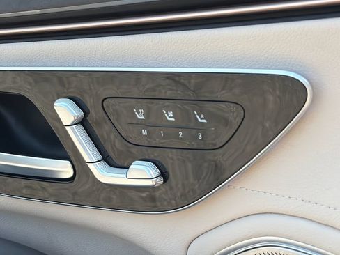 Used 2023 Mercedes-Benz EQS 450+ Sedan image 34