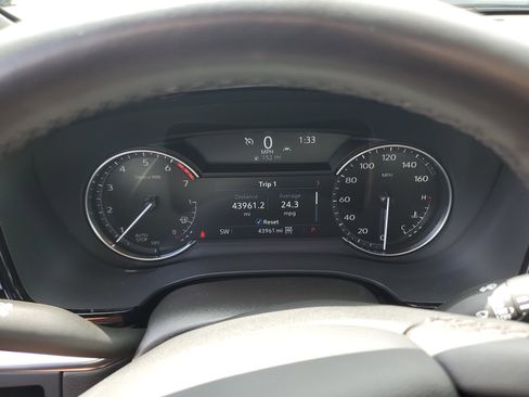 Used 2024 Cadillac XT6 Luxury w/ LPO, Floor Liner Package AWD/4WD image 23