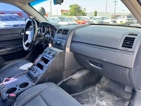 Used 2010 Dodge Charger Police RWD image 23