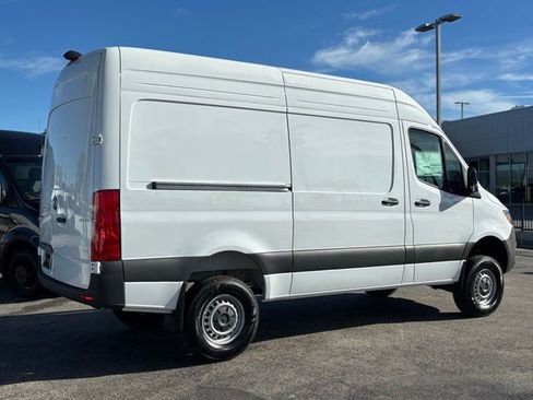 New 2026 Mercedes-Benz Sprinter 2500 image 3