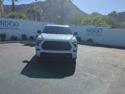 Used 2025 Toyota Sequoia Limited w/ TRD Off-Road Package AWD/4WD image 2