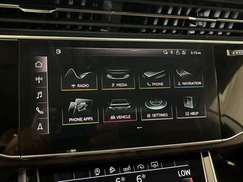 Used 2020 Audi Q8 Premium Plus AWD/4WD image 33