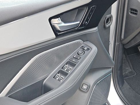 New 2026 Acura MDX SH-AWD image 13