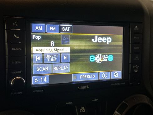 Used 2018 Jeep Wrangler Unlimited Sport S image 17