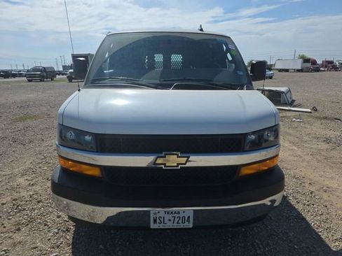 Used 2023 Chevrolet Express 2500 w/ Driver Convenience Package image 3