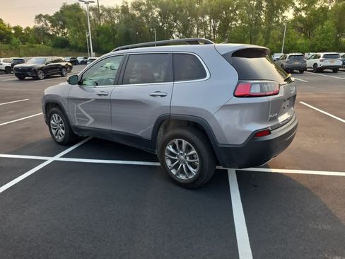 Used 2022 Jeep Cherokee Latitude Lux w/ Sun & Sound Group AWD/4WD image 4