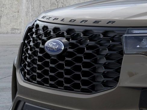 New 2026 Ford Explorer ST-Line AWD/4WD image 17