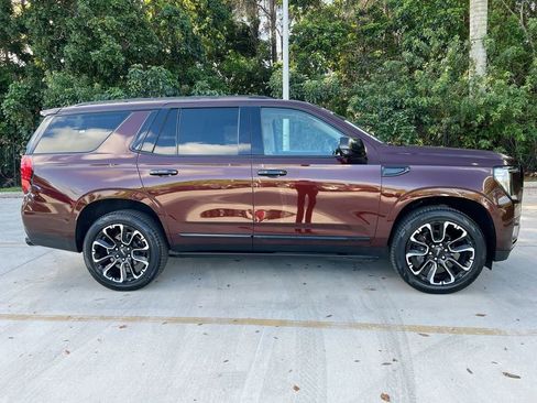 Used 2023 GMC Yukon Denali image 8