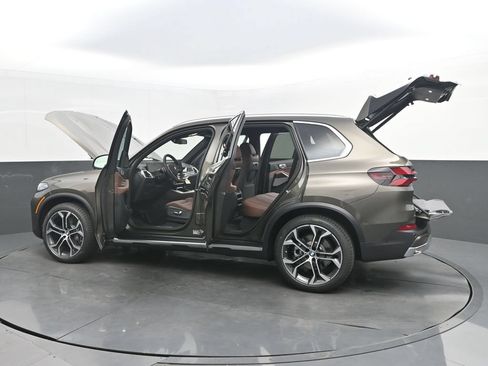 New 2026 BMW X5 xDrive40i AWD/4WD image 51