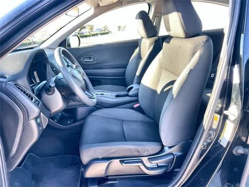 Certified 2019 Honda HR-V LX image 11