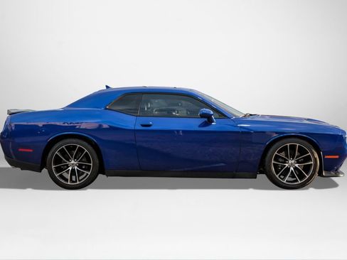 Used 2018 Dodge Challenger R/T Scat Pack w/ Leather Interior Group image 5