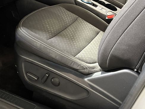 Used 2024 Ford Escape Active image 12