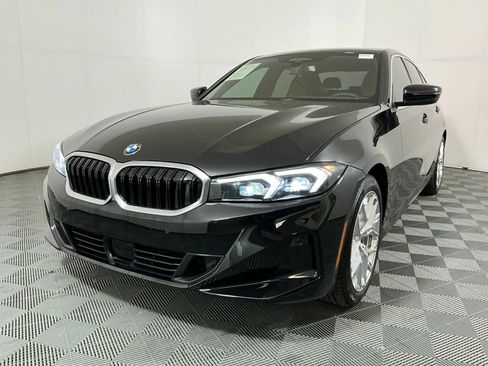 Used 2026 BMW 330i Sedan w/ Premium Package RWD image 2
