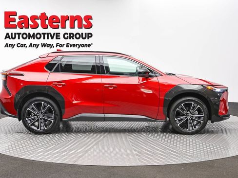Used 2025 Toyota bZ4X AWD w/ Weather Package image 4