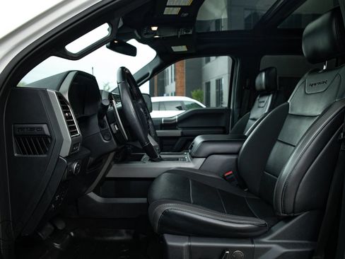 Used 2019 Ford F150 Raptor w/ Equipment Group 802A Luxury AWD/4WD image 26