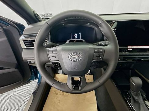 New 2026 Toyota Camry XSE AWD/4WD image 11