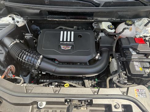 Used 2021 Cadillac XT5 Luxury w/ LPO, Floor Liner Package FWD image 32