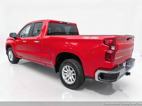 Used 2021 Chevrolet Silverado 1500 LT AWD/4WD image 7