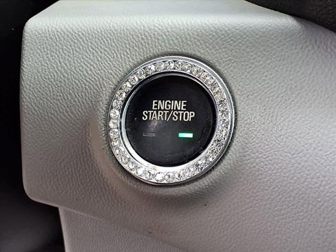 Used 2018 GMC Terrain SLE image 24