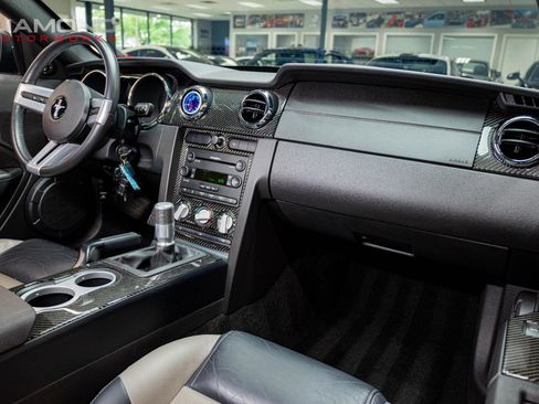 Used 2006 Ford Mustang GT RWD image 82