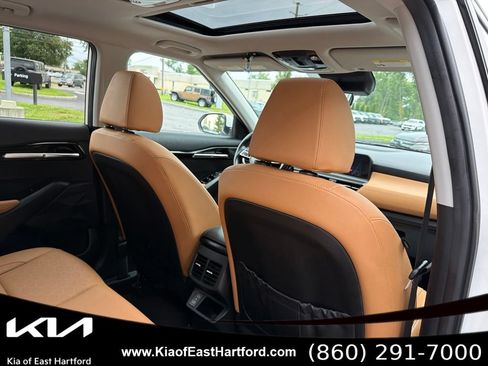 Certified 2024 Kia Seltos EX AWD/4WD image 14