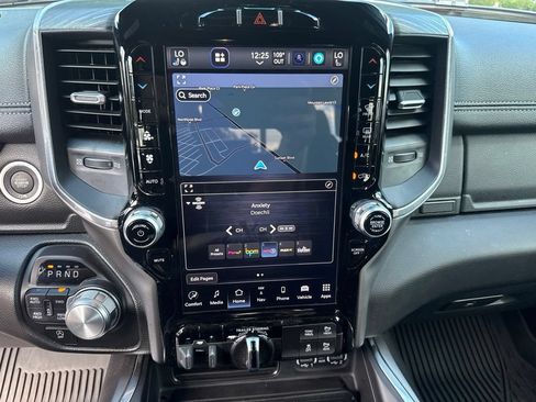 Used 2023 RAM 1500 Laramie AWD/4WD image 29