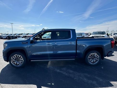 New 2026 GMC Sierra 1500 Denali Ultimate AWD/4WD image 11