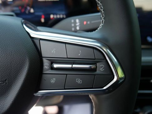 New 2026 Chevrolet Traverse LT w/ Enhanced Driving Package image 14