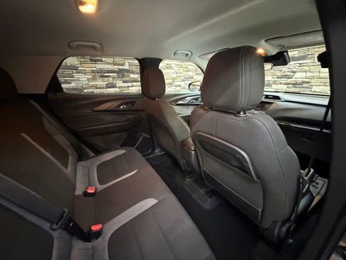Used 2022 Chevrolet TrailBlazer LT w/ Driver Confidence Package FWD image 29