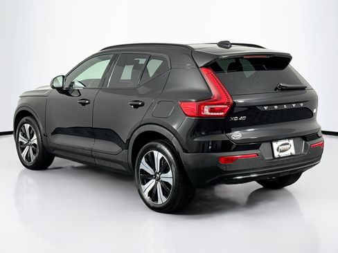 Used 2023 Volvo XC40 Recharge Plus AWD/4WD image 9