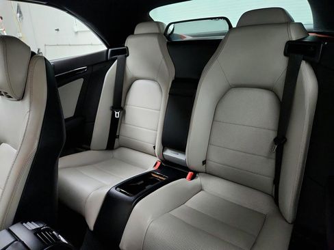 Used 2011 Mercedes-Benz E 550 E550 image 23