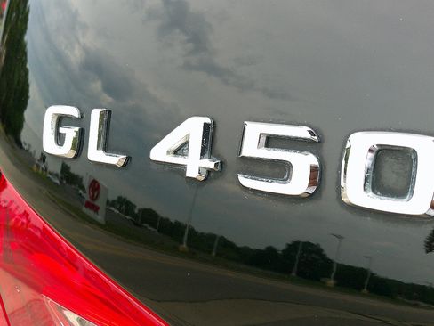 Used 2015 Mercedes-Benz GL 450 4MATIC image 16