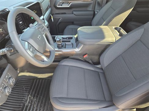 New 2026 Chevrolet Silverado 1500 RST w/ Z71 Off-Road Package image 5