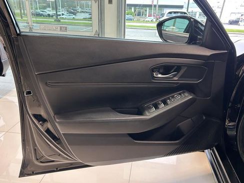 Used 2023 Honda Accord EX image 14