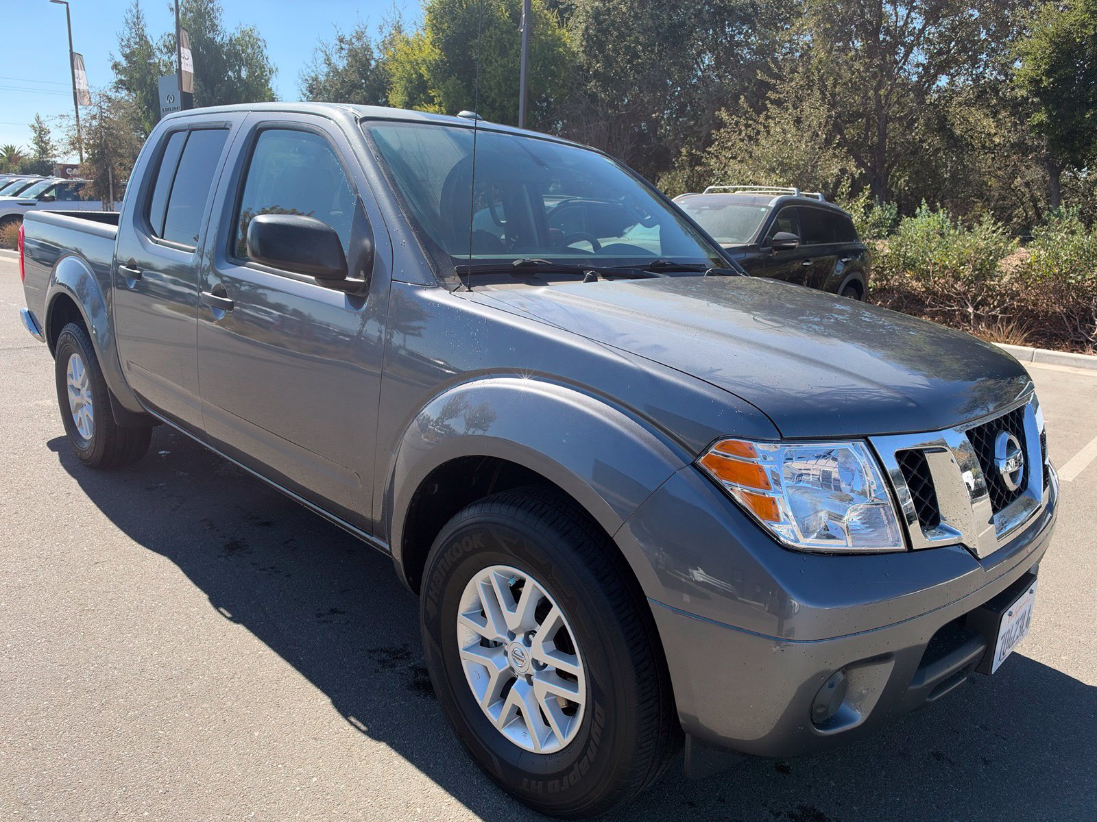 Used 2017 Nissan Frontier SV RWD image 1
