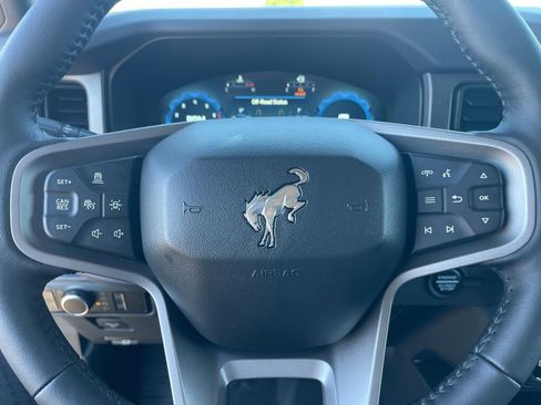 New 2025 Ford Bronco Badlands AWD/4WD image 11
