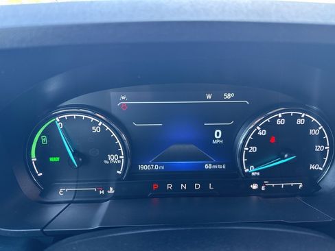 Used 2024 Ford Maverick Lariat image 16