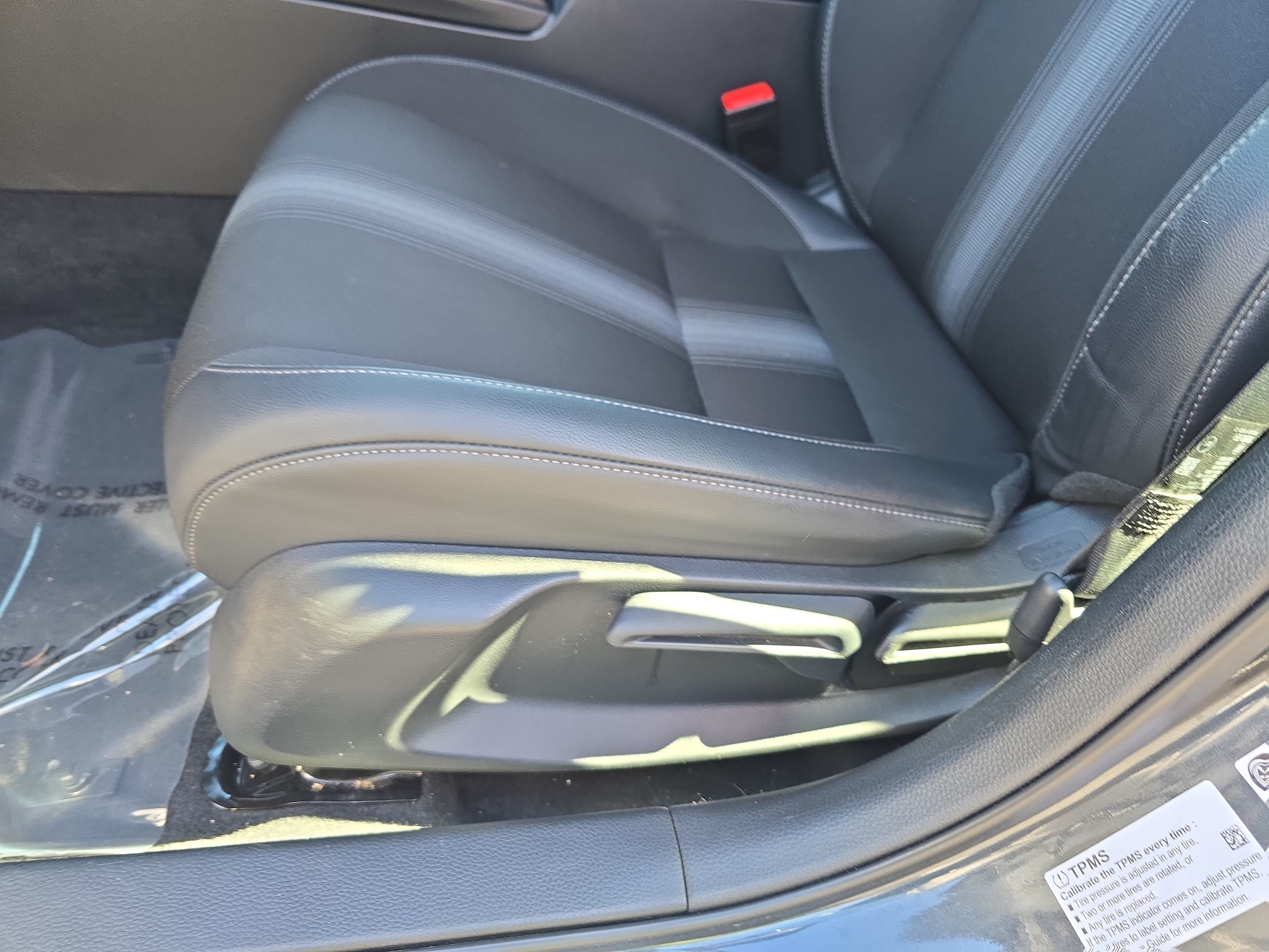 Used 2024 Honda Civic Sport image 28