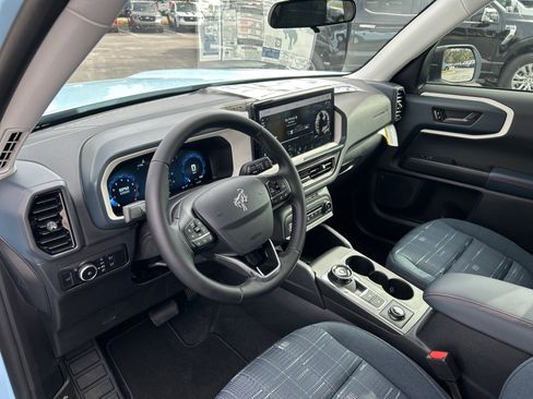 New 2025 Ford Bronco Sport Heritage w/ Convenience Package image 15