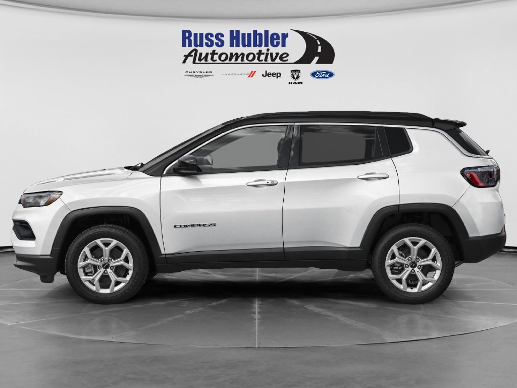 Used 2025 Jeep Compass Limited w/ Elite Group AWD/4WD image 5