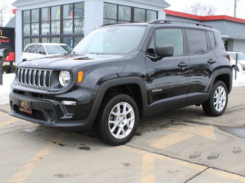 Used 2019 Jeep Renegade Sport w/ Sport Appearance Group image 4